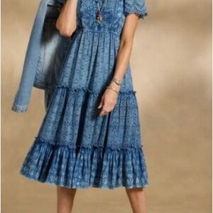 Sundance Embroidered Tiered Midi Eyelet Dress Sz M Blue Feminine Romantic Fairy